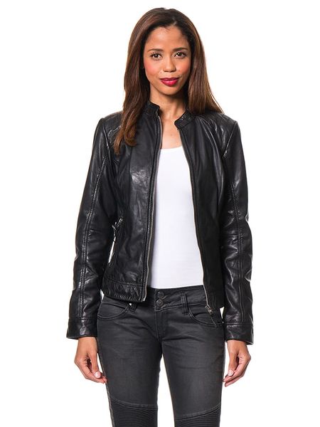 7eleven Skórzana kurtka "Rostock" w kolorze czarnym rozmiar: 46. Czarne kurtki 7eleven, bez wzorów, z materiału, bez kaptura. Za 357,63 zł.