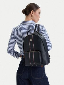 Tommy Hilfiger Plecak Th Daily Backpack Corp AW0AW18851 Granatowy. Niebieskie plecaki TOMMY HILFIGER. Za 524,99 zł.