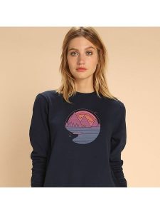 WOOOP Bluza "The mountains are calling" w kolorze granatowym rozmiar: XL. Niebieskie bluzy Wooop, xl, bez wzorów, z bawełny, bez kaptura. Za 96,37 zł.