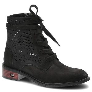 Czarne Botki Carinii Modne Skórzane Buty Damskie. Czarne botki Carinii, z aplikacjami, z nubiku, bez obcasa, na obcasie, bez zapięcia. Za 309,00 zł.