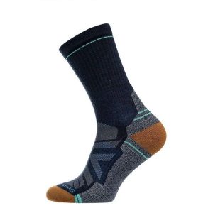 Skarpety Smartwool Performance Hike Light Cushion Crew. Niebieskie skarpetki Smartwool, bez wzorów, z wełny. Za 95,99 zł.