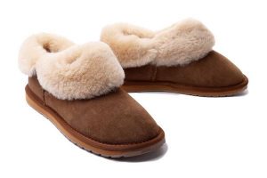 EMU AUSTRALIA Platinum Mintaro WP11850 Chestnut/Chataigne, botki damskie. Brązowe botki EMU Australia, na zimę, bez wzorów, ze skóry, bez obcasa, bez zapięcia. Za 529,90 zł.