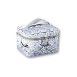 TOP CHOICE Kosmetyczka damska LACE-BOW (94224) 1szt. Kosmetyczki marki TOP CHOICE. Za 22,99 zł.