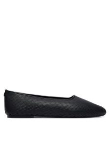 Calvin Klein Baleriny Oblique Ballerina Cut Lth HW0HW03033 Czarny. Czarne balerinki Calvin Klein, bez wzorów, ze skóry, bez obcasa, bez zapięcia. Za 449,99 zł.