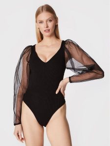 TWINSET Body 222TT3105 Czarny Slim Fit. Czarne body i gorsety Twinset, bez wzorów, z wiskozy. Za 829,99 zł.