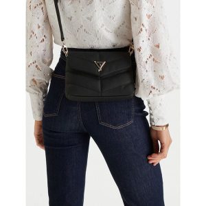 Torebka Guess. Czarne torebki klasyczne Guess, z aplikacjami, bez dodatków. Za 544,99 zł.