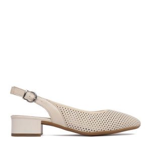 Czółenka Rieker. Brązowe czółenka Rieker, bez wzorów, bez obcasa, bez zapięcia. Za 329,99 zł.