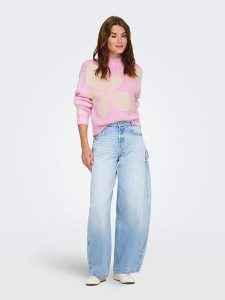 JDY Sweter "Kilian" w kolorze jasnoróżowo-kremowym rozmiar: S. Brązowe swetry oversize JDY, s, bez wzorów, bez ramiączek. Za 110,55 zł.