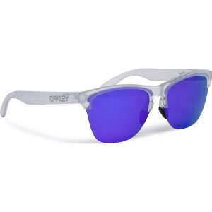 Okulary przeciwsłoneczne OAKLEY - Frogskins Lite OO9374-0363 Matte Clear/Violet Iridium. Okulary przeciwsłoneczne marki Oakley. W wyprzedaży za 419,00 zł.