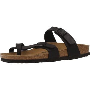 Klapki damskie Birkenstock Mayari BF. Czarne klapki Birkenstock, bez wzorów, z materiału, bez obcasa. Za 339,00 zł.