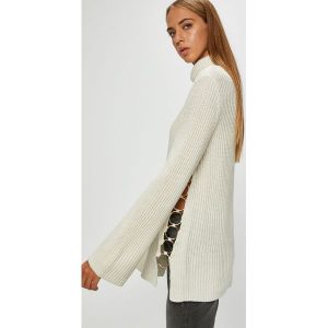 Guess Jeans - Sweter. Długie swetry marki Guess Jeans. W wyprzedaży za 369,90 zł.
