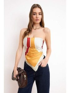 Trendyol Chusta w kolorze beżowo-czerwono-pomarańczowym rozmiar: Standart. Pomarańczowe apaszki i chusty Trendyol, bez wzorów. Za 39,99 zł.