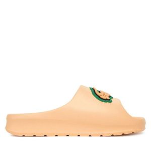 Klapki Lacoste. Czerwone klapki Lacoste, bez wzorów, bez obcasa. Za 179,99 zł.