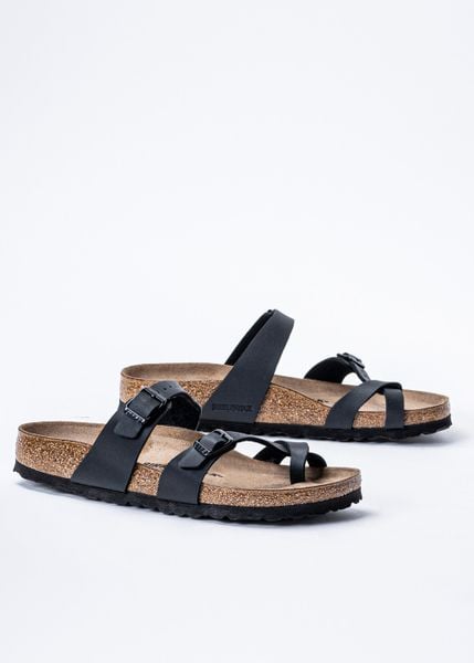 Birkenstock Mayari BF Japonki damskie. Czarne klapki Birkenstock, bez wzorów, bez obcasa. Za 279,99 zł.