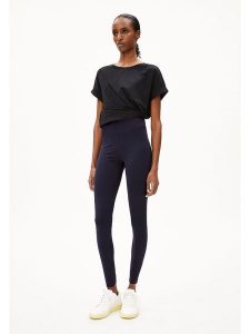 Armedangels Legginsy ''Faribaa' w kolorze granatowym rozmiar: XXL. Niebieskie legginsy ARMEDANGELS, bez wzorów, z podwyższonym stanem. Za 134,95 zł.