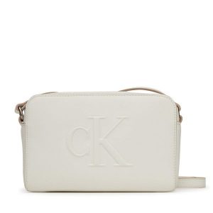 Torebka Calvin Klein Jeans. Białe listonoszki Calvin Klein Jeans, bez wzorów, z jeansu, bez dodatków. Za 249,99 zł.