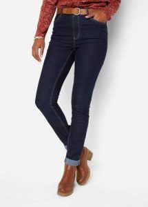 Jegginsy high-waist z wygodnym pasem. Niebieskie jeansy bonprix, bez wzorów, z jeansu, z podwyższonym stanem. Za 109,99 zł.