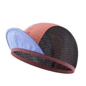 Czapka rowerowa Rockbros z daszkiem - czerwona. Czerwone czapki ROCKBROS, bez wzorów, z materiału, eleganckie. Za 82,00 zł.