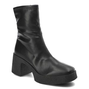 Czarne Botki S.Barski Eleganckie Obuwie Damskie Na Obcasie. Czarne botki S.BARSKI, bez wzorów, ze skóry ekologicznej, bez obcasa, na obcasie, bez zapięcia. Za 159,00 zł.