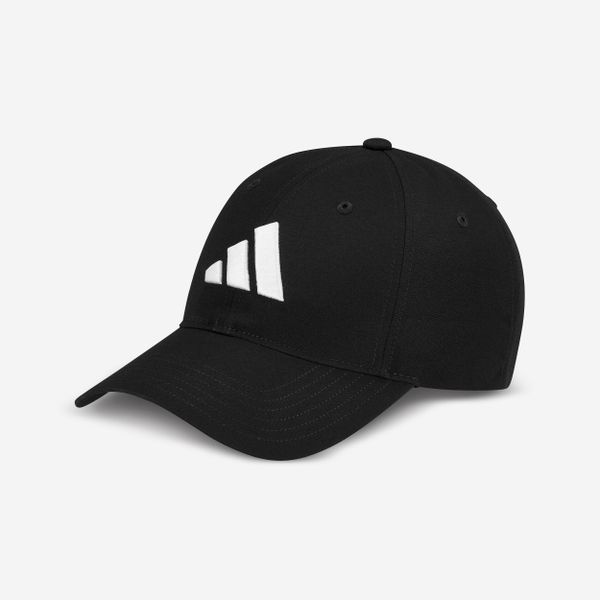 Second Life - Czapka z daszkiem do golfa ADIDAS. Brązowe czapki ADIDAS, bez wzorów, z materiału. Za 39,00 zł.