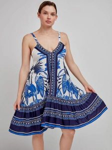 Gisela Sukienka w kolorze granatowo-białym rozmiar: M. Niebieskie sukienki Gisela, m, bez wzorów, z wiskozy, bez kołnierzyka, bez ramiączek, midi. Za 91,95 zł.