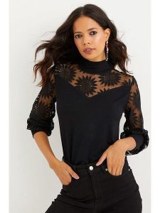 Cool and sexy Bluzka w kolorze czarnym rozmiar: S. Czarne bluzki Cool and sexy, s, bez wzorów, bez kołnierzyka, bez ramiączek. Za 78,28 zł.