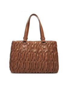 Liu Jo Torebka Ecs M Tote AF5014 E0457 Brązowy. Brązowe shopper bag Liu Jo, bez wzorów, ze skóry, bez dodatków. Za 579,99 zł.