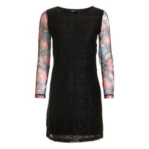 Desigual Sukienka Damska Pichi Ml 36 Czarny. Sukienki marki Desigual. W wyprzedaży za 272,00 zł.