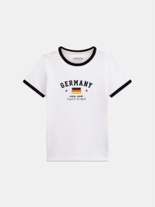 Guess Jeans T-Shirt 183096 Biały Classic Fit. Białe t-shirty Guess Jeans, xs, z aplikacjami, z jeansu, bez kołnierzyka, bez ramiączek. Za 159,99 zł.
