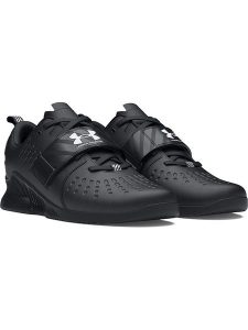 Under Armour Sneakersy "Reign Lifter" w kolorze czarnym rozmiar: 44,5. Czarne trampki Under Armour, bez wzorów, bez zapięcia. Za 447,51 zł.
