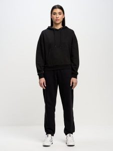 Bluza damska z kapturem czarna Susana 906. Czarne bluzy Big Star, l, bez wzorów, z bawełny, z kapturem. W wyprzedaży za 189,99 zł.