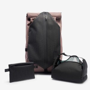 Plecak Newfeel Activ Mblty Brooklyn 27 l + lunch box. Brązowe plecaki NEWFEEL. W wyprzedaży za 289,99 zł.