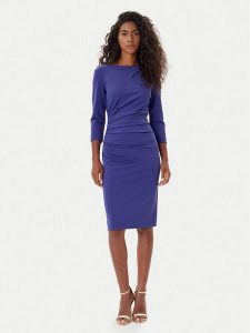 Rinascimento Sukienka koktajlowa CFC0126154003 Fioletowy Slim Fit. Fioletowe kombinezony Rinascimento, m, bez wzorów, z syntetyku, wizytowe, bez kołnierzyka, bez ramiączek. Za 479,99 zł.