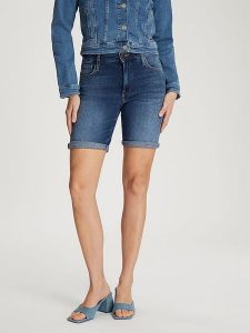 Cross Jeans Szorty dżinsowe w kolorze granatowym rozmiar: 31W. Niebieskie szorty Cross Jeans, z aplikacjami, z jeansu, klasyczne. Za 92,42 zł.