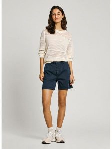 Pepe Jeans Szorty chino "Vania" - Regular fit - w kolorze granatowym rozmiar: S. Niebieskie szorty Pepe Jeans, z aplikacjami, z jeansu. Za 171,28 zł.