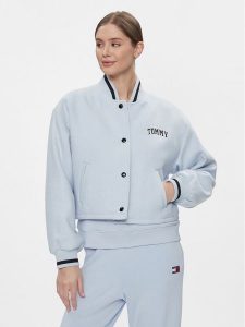 Tommy Jeans Kurtka bomber Varsity DW0DW17236 Błękitny Relaxed Fit. Niebieskie kurtki Tommy Jeans, m, bez wzorów, z jeansu, bez kaptura. Za 579,99 zł.