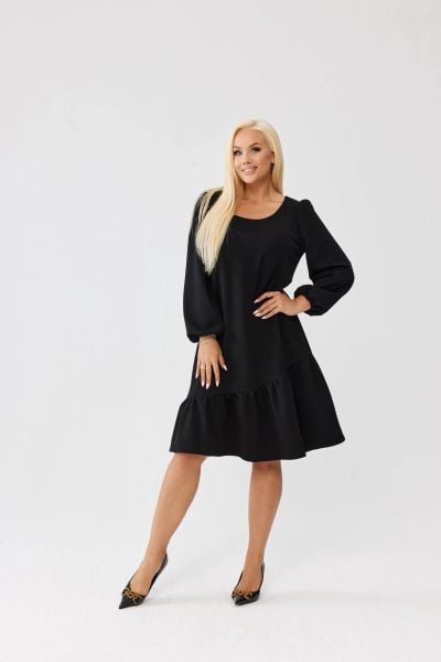Czarna sukienka Estera z falbanką i bufiastymi rękawami PLUS SIZE XXL OVERSIZE JESIEŃ. Czarne sukienki Moda Size Plus Iwanek, na co dzień, na jesień, l, bez wzorów, z elastanu, eleganckie, bez kołnierzyka, plus size, bez ramiączek, mini, oversize. Za 289,90 zł.