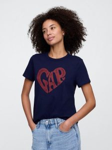GAP Koszulka w kolorze granatowym rozmiar: XL. Niebieskie bluzki GAP, xl, bez wzorów, z bawełny, bez kołnierzyka, bez ramiączek. Za 57,33 zł.