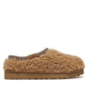 Śniegowce Ugg. Brązowe buty zimowe Ugg, bez obcasa, bez zapięcia. Za 619,99 zł.