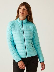 Regatta Kurtka pikowana "Hillpack II" w kolorze turkusowym rozmiar: 36. Niebieskie kurtki Regatta, bez wzorów, bez kaptura. Za 88,64 zł.