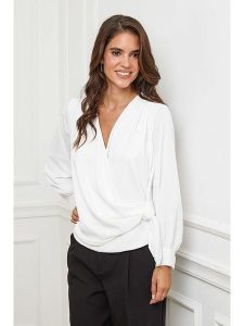 L'armoire de Suzette Bluzka w kolorze białym rozmiar: 38/40. Białe bluzki L'armoire de Suzette, l, bez wzorów, klasyczne, bez kołnierzyka, bez ramiączek. Za 87,40 zł.