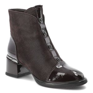 Bordowe Botki S.Barski Eleganckie Obuwie Damskie. Czerwone botki S.BARSKI, bez wzorów, z zamszu, bez obcasa, na obcasie, bez zapięcia. Za 382,99 zł.