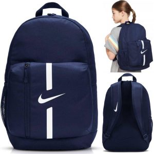 Plecak sportowy Nike Academy Team piłkarski treningowy z kieszenią na piłkę 22L. Niebieskie plecaki Nike. Za 102,00 zł.