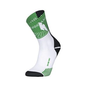 Skarpetki do biegania Kiprun Run 900 wysokie grube edycja limitowana Rotterdam. Skarpetki KIPRUN, bez wzorów, z dzianiny. Za 49,99 zł.