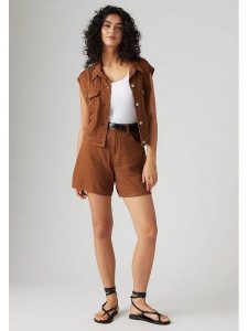 Levi's Szorty w kolorze jasnobrązowym rozmiar: W31. Brązowe szorty Levi's®, bez wzorów, klasyczne. Za 117,45 zł.