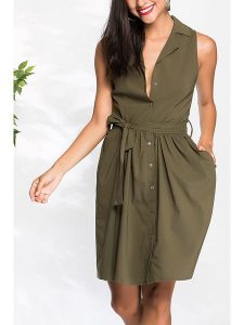 Milan Kiss Sukienka w kolorze khaki rozmiar: L. Brązowe sukienki Milan Kiss, na imprezę, l, bez wzorów, z tkaniny, bez kołnierzyka, bez ramiączek, mini. Za 122,96 zł.