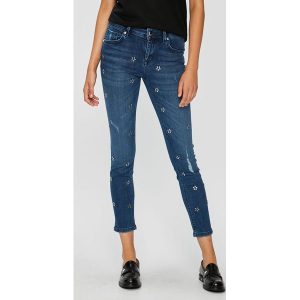 Silvian Heach - Jeansy. Jeansy marki Silvian Heach. W wyprzedaży za 339,90 zł.