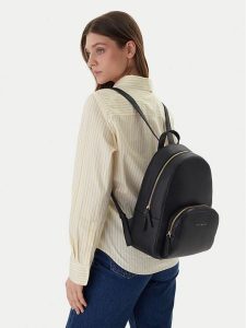 Tommy Hilfiger Plecak Th Logo Backpack AW0AW18118 Czarny. Czarne plecaki TOMMY HILFIGER. Za 579,99 zł.