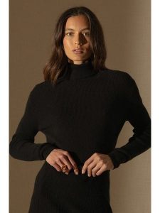 Perfect Cashmere Kaszmirowy golf "Elly" w kolorze czarnym rozmiar: S. Czarne golfy Perfect Cashmere, bez wzorów, z kaszmiru. Za 478,99 zł.