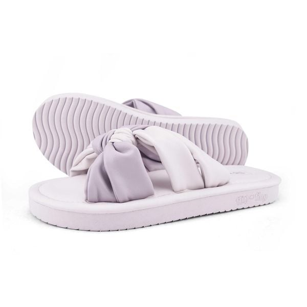 Klapki plażowe damskie Flip Flop Fauna Chess. Fioletowe klapki Flip Flop, bez wzorów, bez obcasa. W wyprzedaży za 122,00 zł.